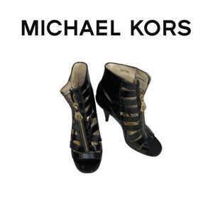 Michael Kors Black Patent Leather Sandals. Sz 7M